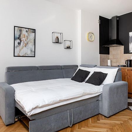 Fashioned Apartment Rycerska By Noclegi Renters วอร์ซอ ภายนอก รูปภาพ