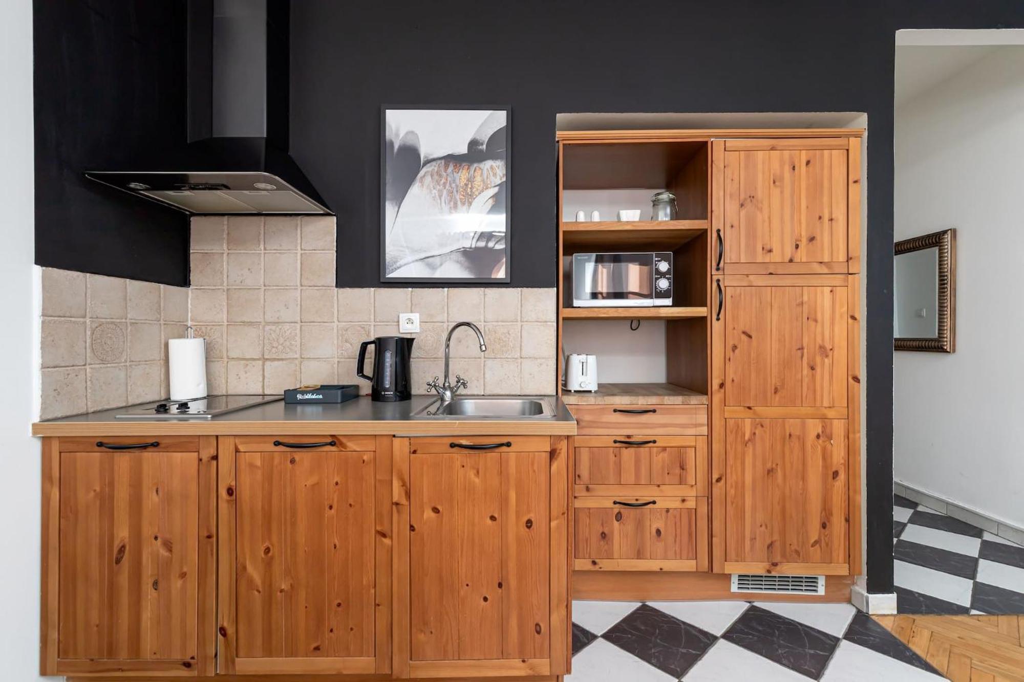 Fashioned Apartment Rycerska By Noclegi Renters วอร์ซอ ภายนอก รูปภาพ